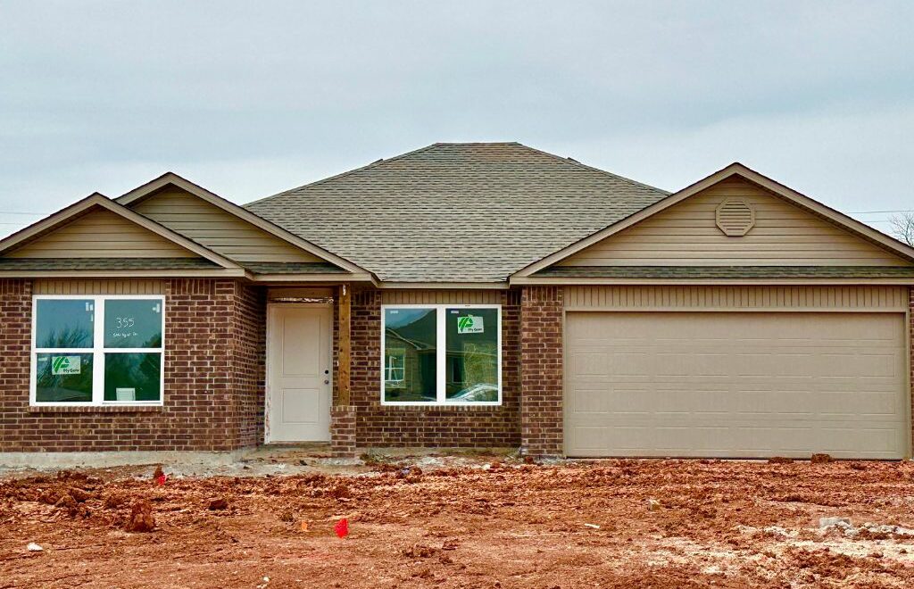 new smaller home under construction just outside shawnee oklahoma